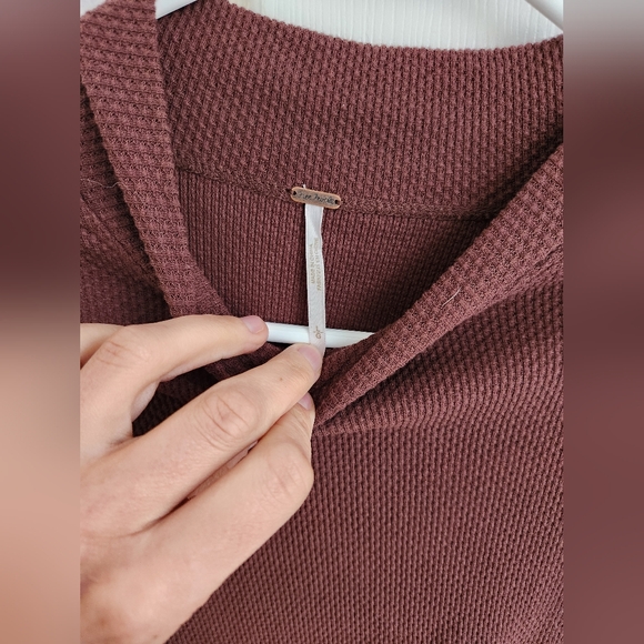 Free People Switch it up thermal top size large - Picture 2 of 3